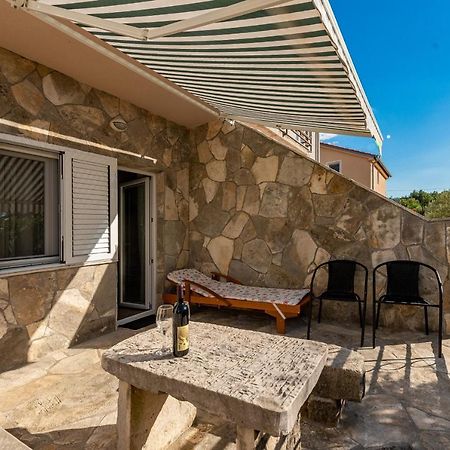 Apartmani Mila Gornji Karin Εξωτερικό φωτογραφία