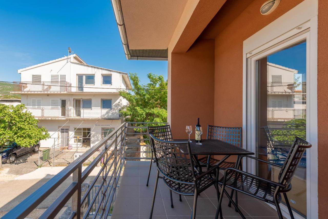 Apartmani Mila Gornji Karin Εξωτερικό φωτογραφία