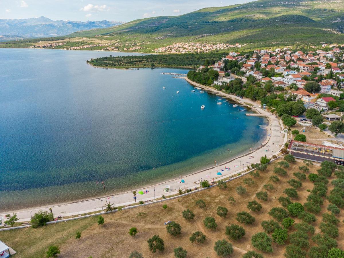 Apartmani Mila Gornji Karin Εξωτερικό φωτογραφία