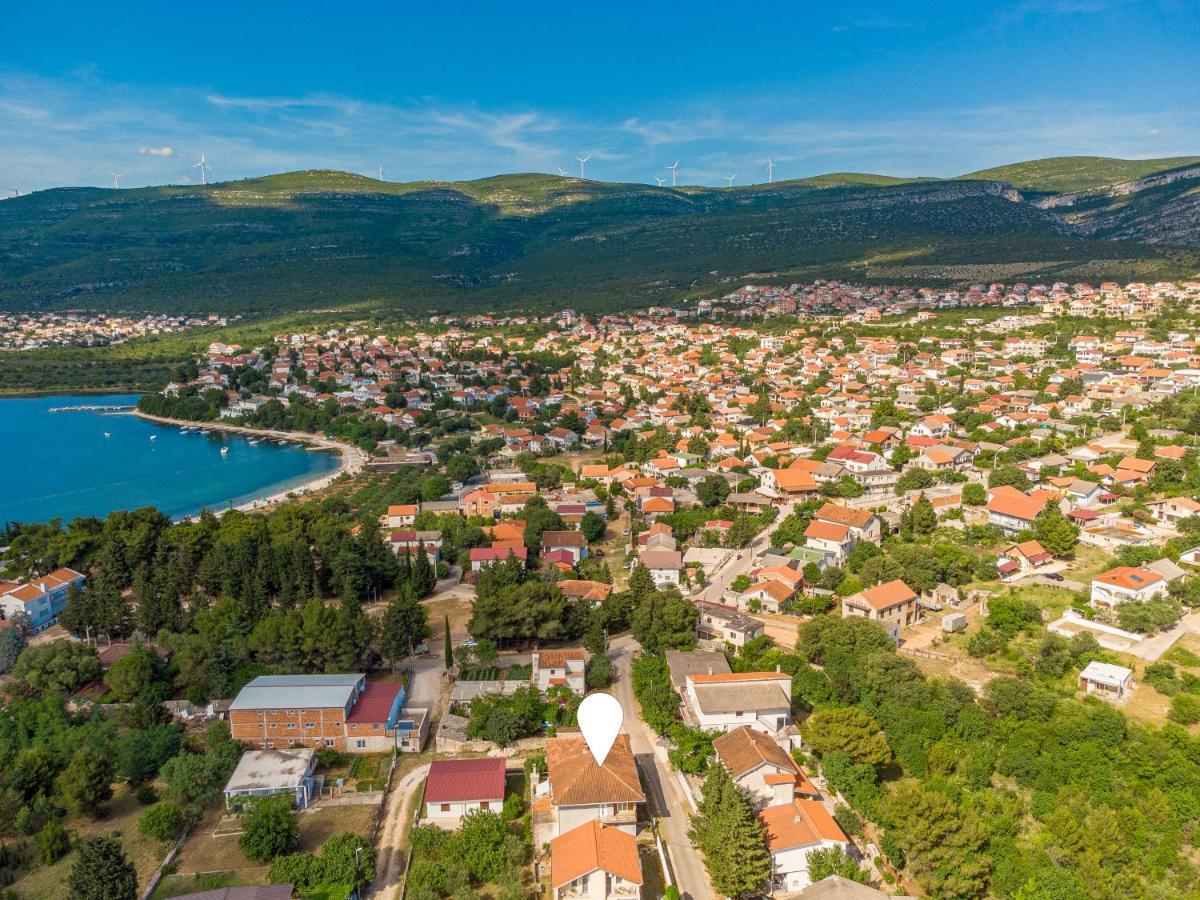 Apartmani Mila Gornji Karin Εξωτερικό φωτογραφία